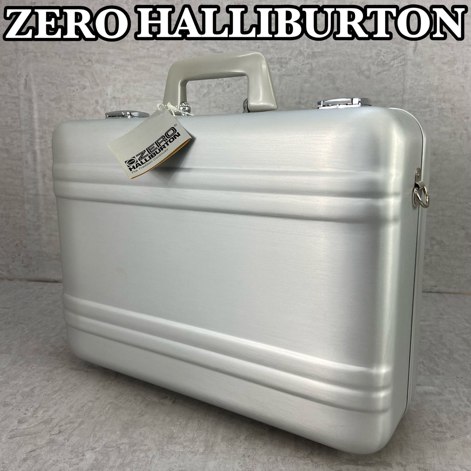 Zero Halliburton ゼロハリバートン カメラケース アタッシュケース 青ロゴ アルミ製 シルバー 仕切り用板付き - メルカリ