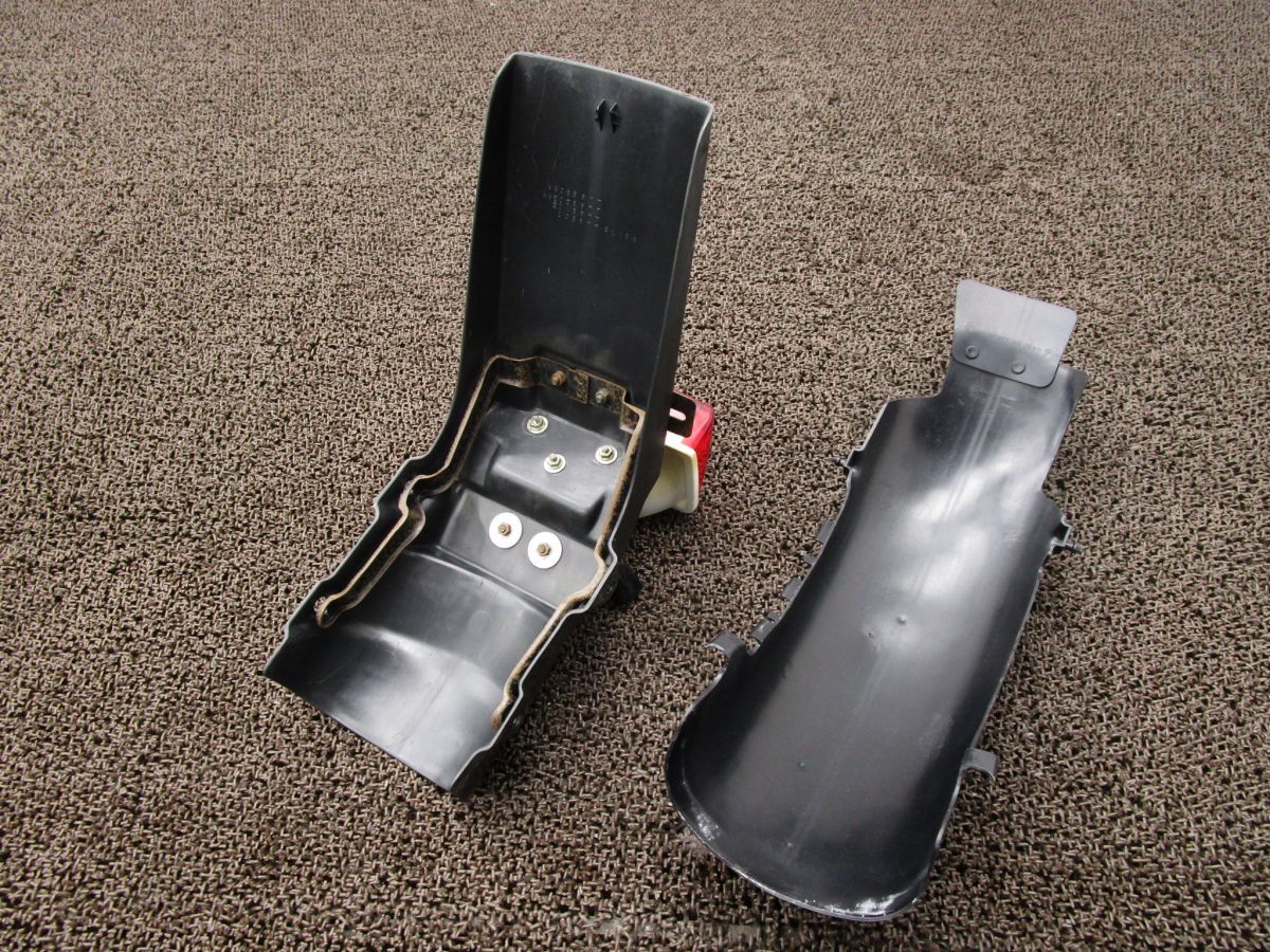 GSX750S カタナ リアフェンダー インナー テールランプ □A6261 GS75X スズキ GS75X 刀 KATANA キャブ車 WWW_USTAUSTRALIA_COM_AU