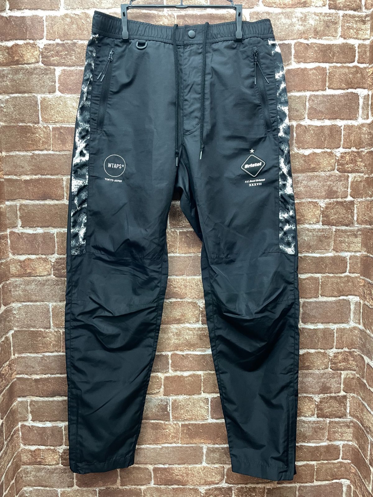 WTAPS F.C.Real Bristol 17AW ZEBBRA SEPARATE PRACTICE JACKET