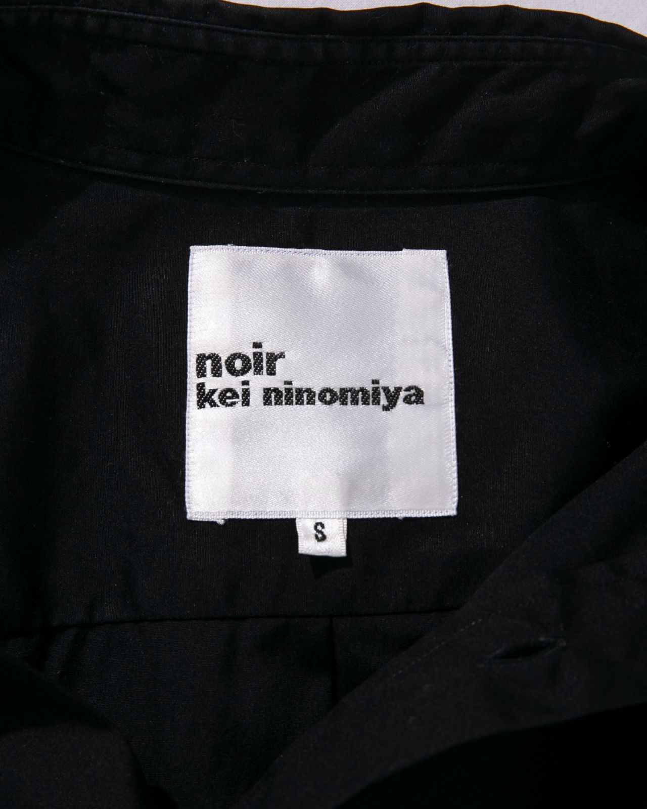noir kei ninomiya ノワールケイニノミヤ 襟スタッズ シャツ