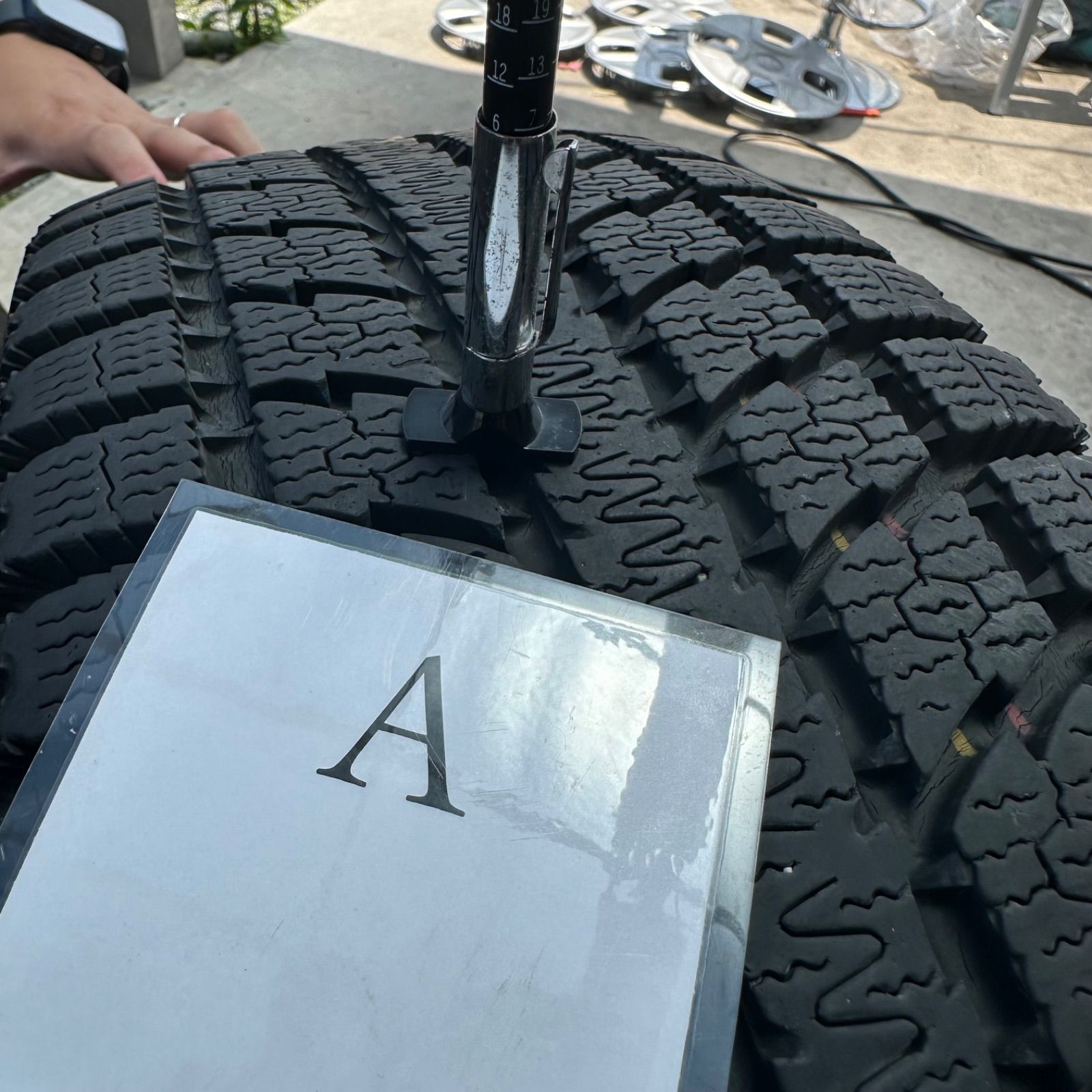 225|80R15 ホイールセット