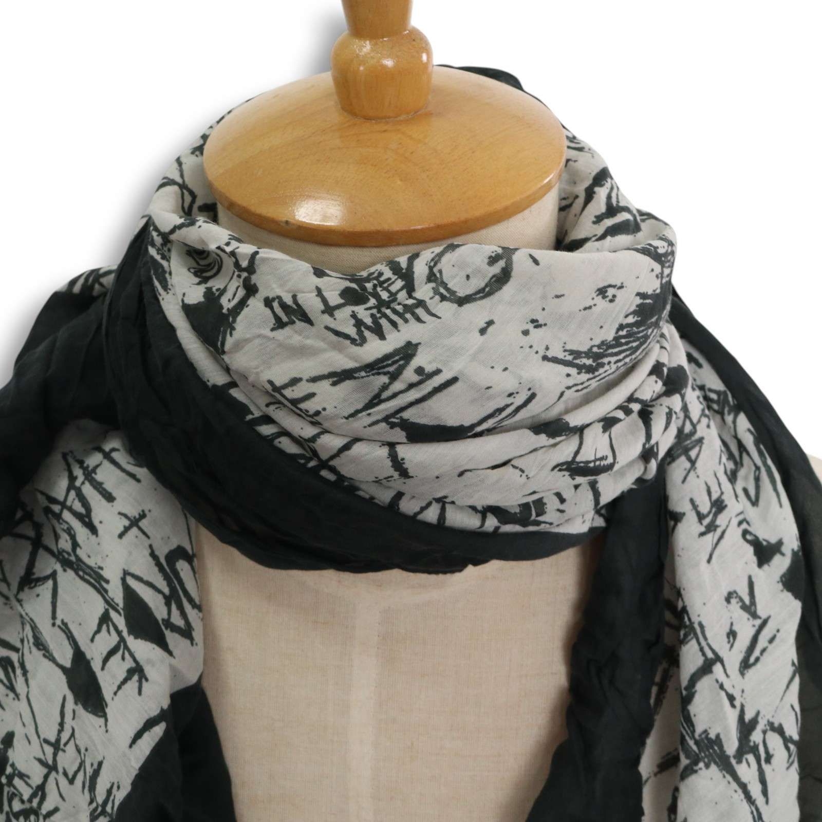 ALEXADER MQUEEN 大判スカーフ Alexander McQUEEN好き ストール 髑髏