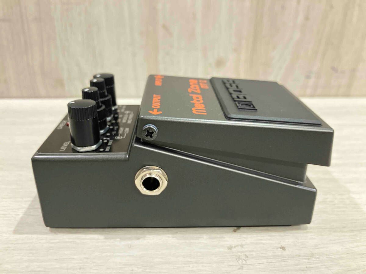 BOSS MT-2 エフェクター