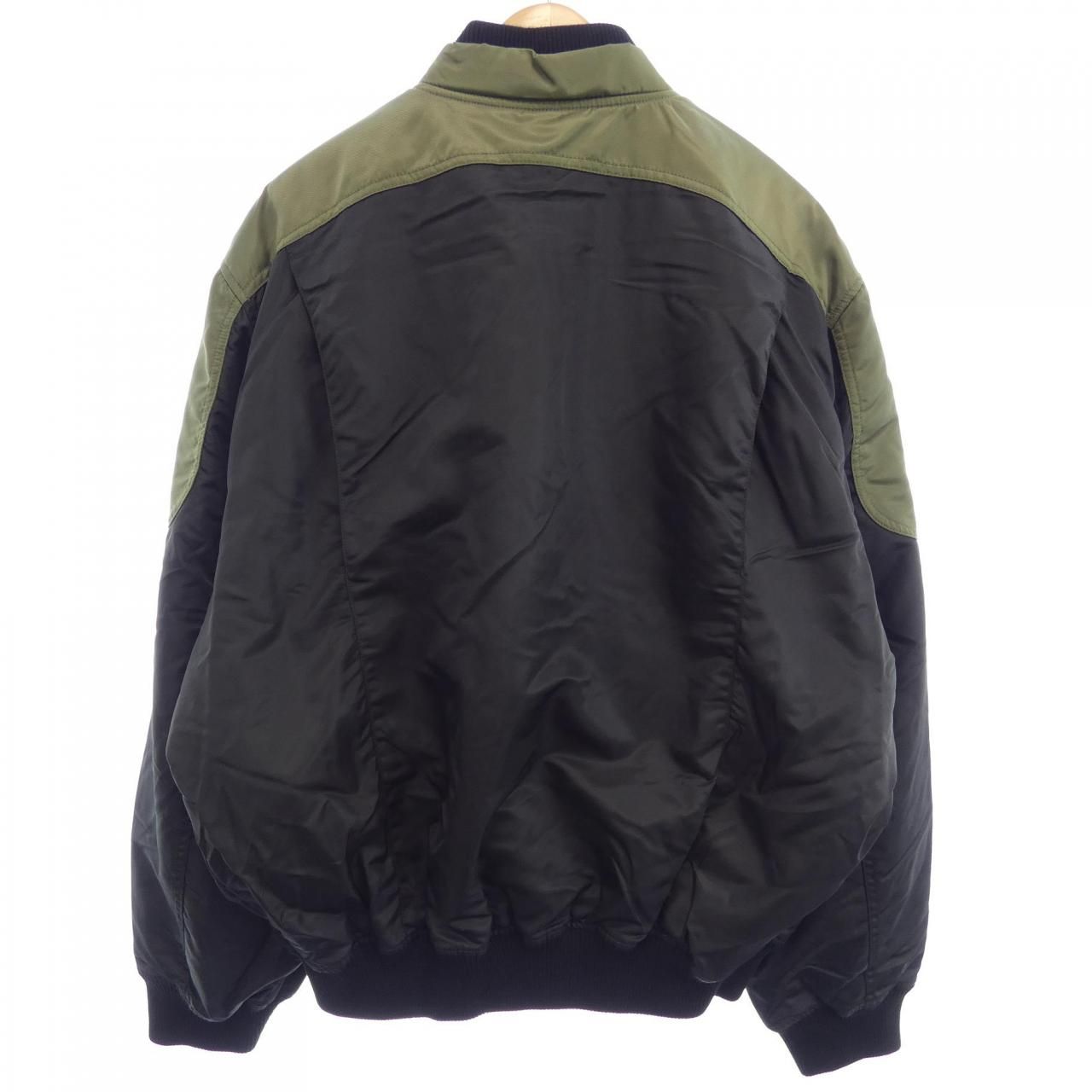 マルセロバーロン MARCELO BURLON ブルゾン - メルカリ マルセロバーロン MARCELO BURLON ブルゾン - メルカリ