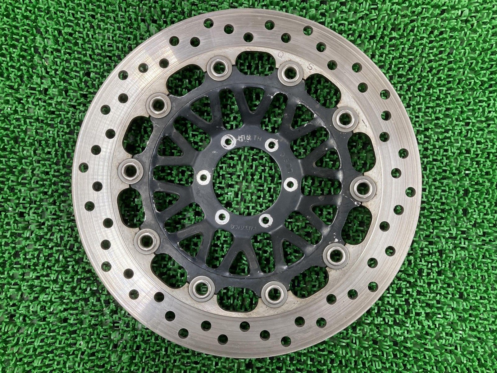 あ*！様 CB400SF NC31 versionS 純正フロントブレーキロータ 純正