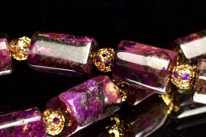 1点物】希少形状 スギライト(杉石) 10-11x6.5mm チューブカット
