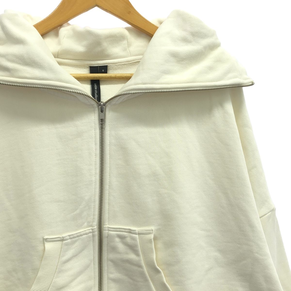 Entire Studios フーディー Entire Studios - Cropped Full Zip Hoodie | HBX