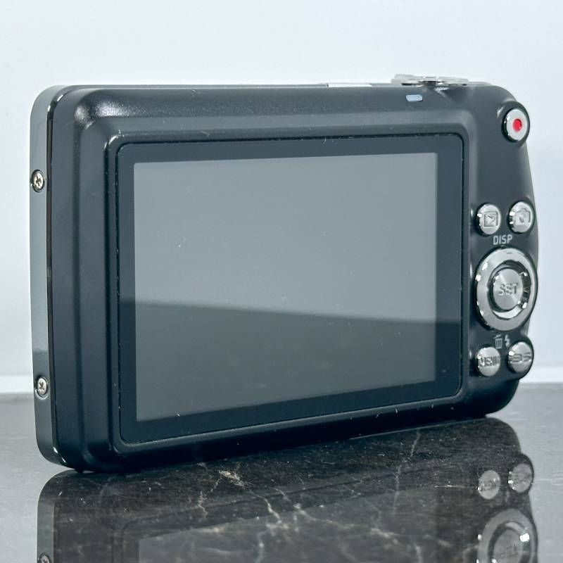 CASIO EXILIM EX-Z2 シルバー デジカメ - メルカリ