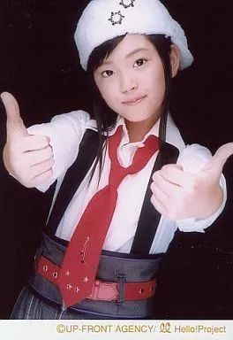 中古】生写真(ハロプロ) °C-ute/鈴木愛理/腰上・衣装黒赤白・ネクタイ