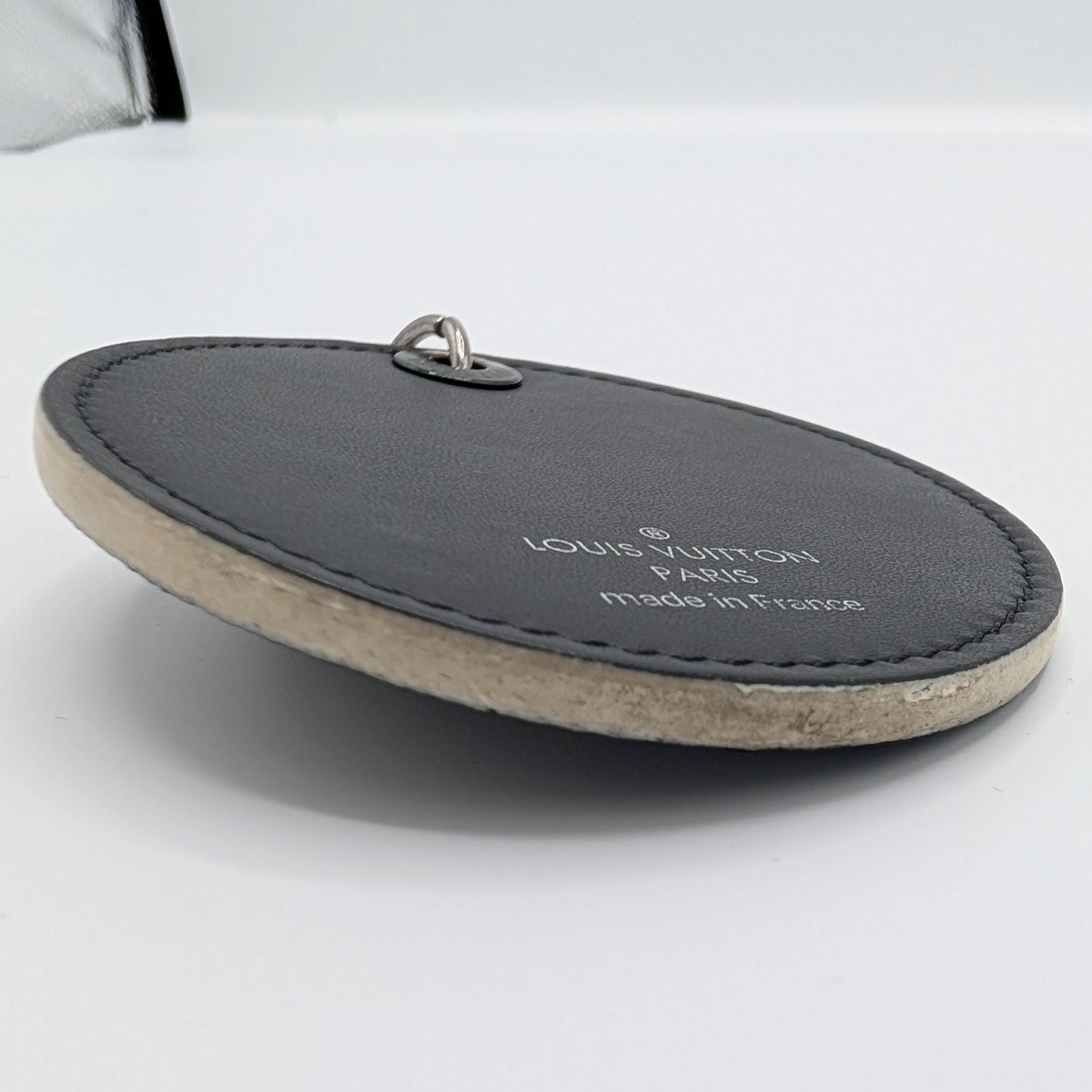 ヴィトン キーホルダー ヴィヴィエンヌチャーム モノグラム エクリプス LOUIS VUITTON ルイヴィトン M00835 ヴィヴィエンヌ モノグラム バッグ