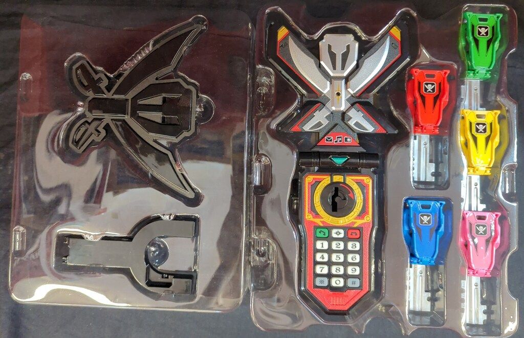 オファー バンダイ MEMORIAL EDITION 海賊戦隊ゴーカイジャー