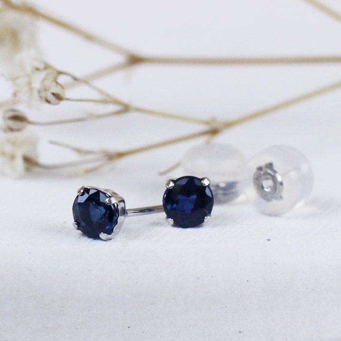 k18 サファイア 0.60ct ピアス 1粒 シンプル 18k おしゃれ 女性 - メルカリ 