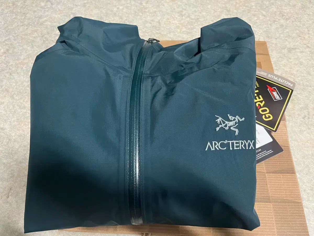 ARC TERYX アークテリクス ゼタ SL ジャケット ラビランス