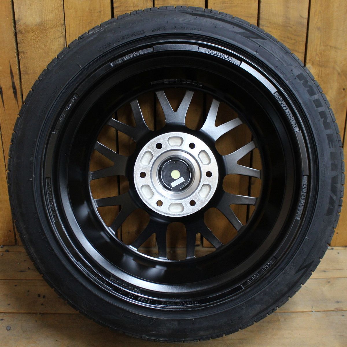 200系 ハイエース オーバーフェンダーサイズ 18インチ 9J+25 ファブレス LM-9ワイド ブラック 225/45R18 新品 タイヤ  ホイール 4本SET - メルカリ