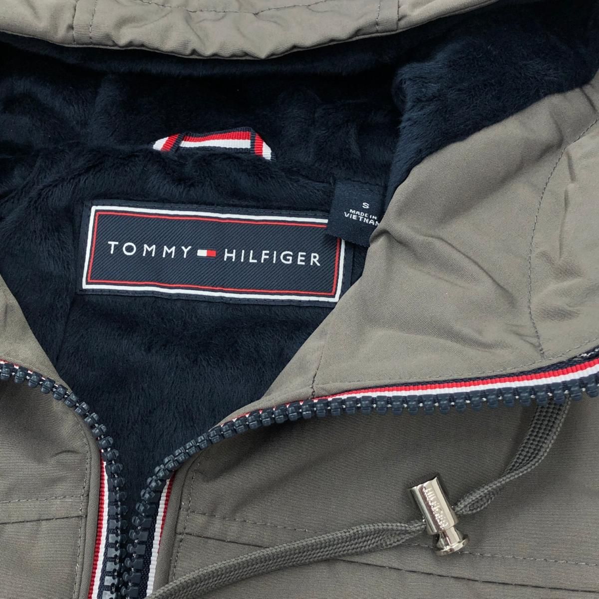 未使用品 TOMMY HILFIGER トミーヒルフィガー ソフトシェルジャケット 