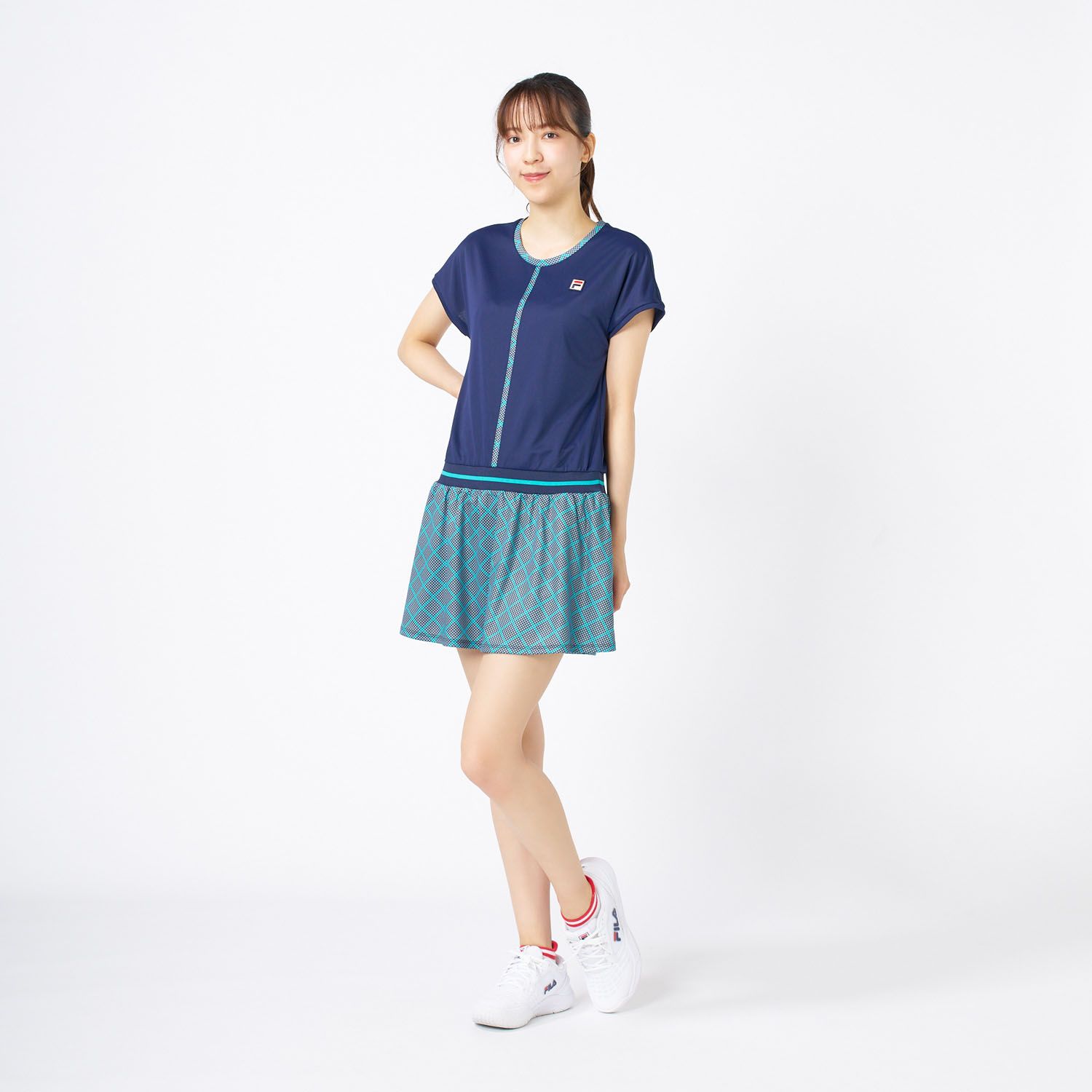 フィラ FILA テニス ワンピース レディース ウィメンズ 女性 大人 半袖 スコート スカート ウェア ロゴ バイアス グレンチェックプリント 部活動 クラブ サークル スクール EL0219 08Z ブラック LLC-HASEGAWATOSO_COM