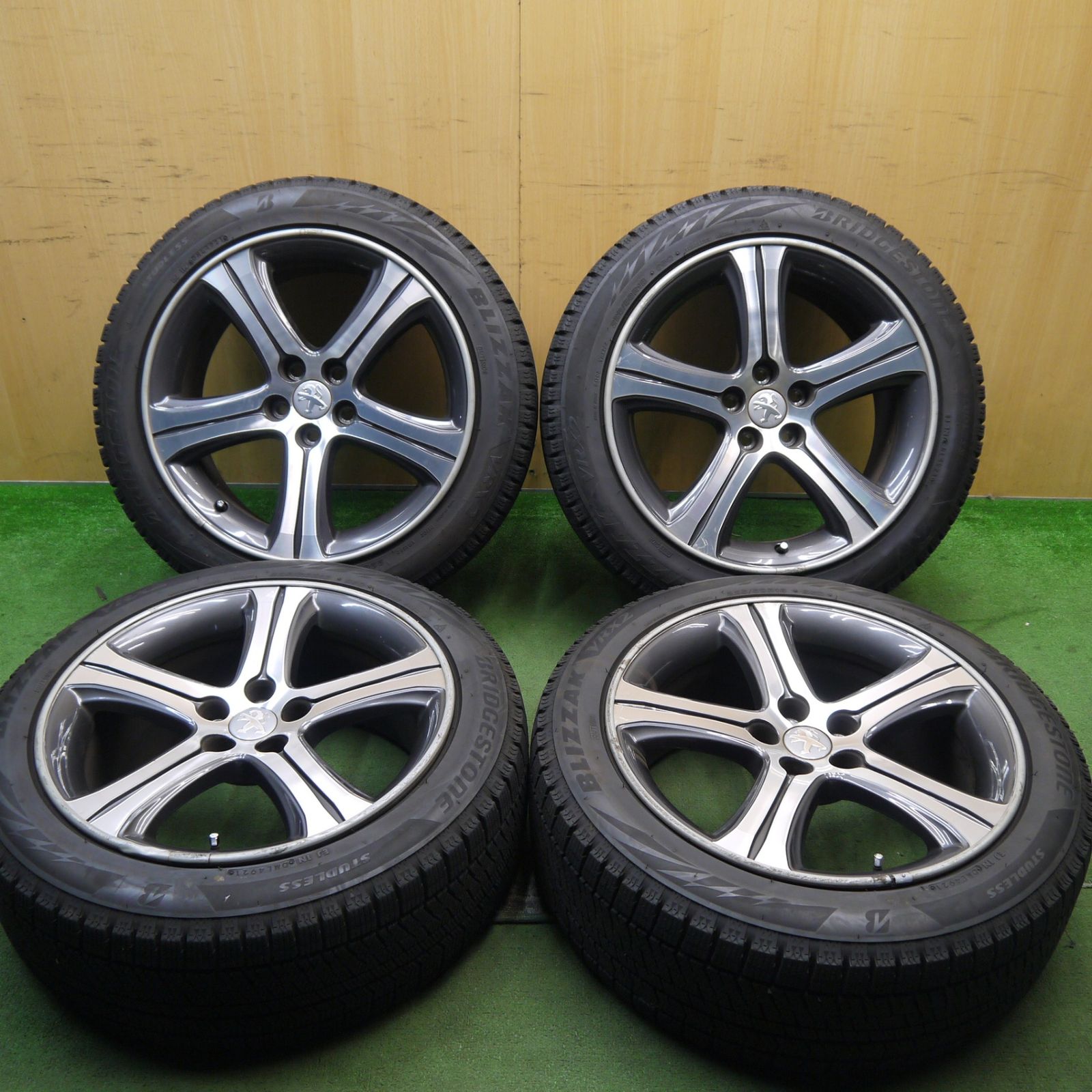 バリ溝 21年 9.5分 プジョー 508 SW 純正 225 50R18 スタッドレス ブリヂストン ブリザック VRX2 18インチ PCD108 5H 5100303Hス