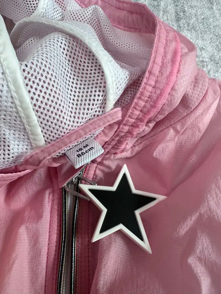 BURBERRY ピンク ウィンドブレーカー BURBERRY(バーバリー ) 女児 ピンク ウィンドブレーカー 18M