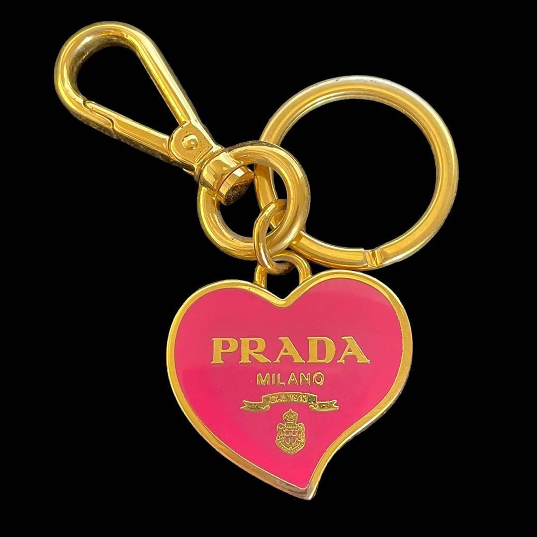 PRADA プラダ バッグチャーム キーリング キーホルダー ハート ロゴ