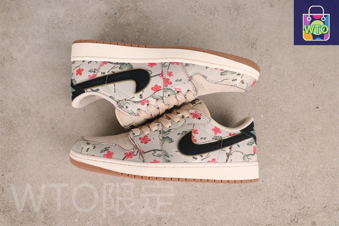 HV8239-100 梅と鶴