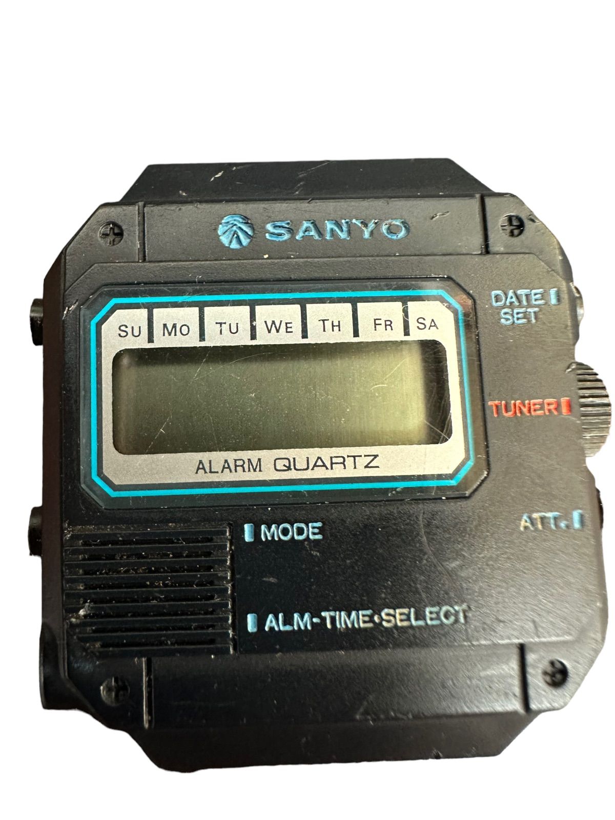 SANYO サンヨー ラ ウォッチ イヤホン付 Ra Watch RADIO R100P ラジオ デジタル時計 腕時計 オールド Kd-852M -  メルカリ