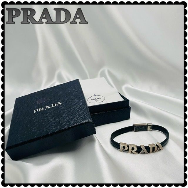 PRADA ブレスレット 箱あり 90%OFF‼️訳ありPRADA プラダ PRADA ブレスレット 箱あり 90%OFF‼️訳ありPRADA プラダ