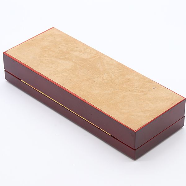 美品‼️エテルナ　腕時計　空箱 良品 エテルナ 空箱 腕時計用 レッド/赤 メンズ/レディース