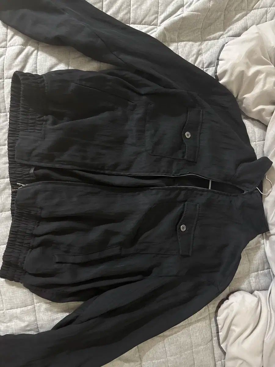 ZARA クルイド リラックスフィット ブルゾン