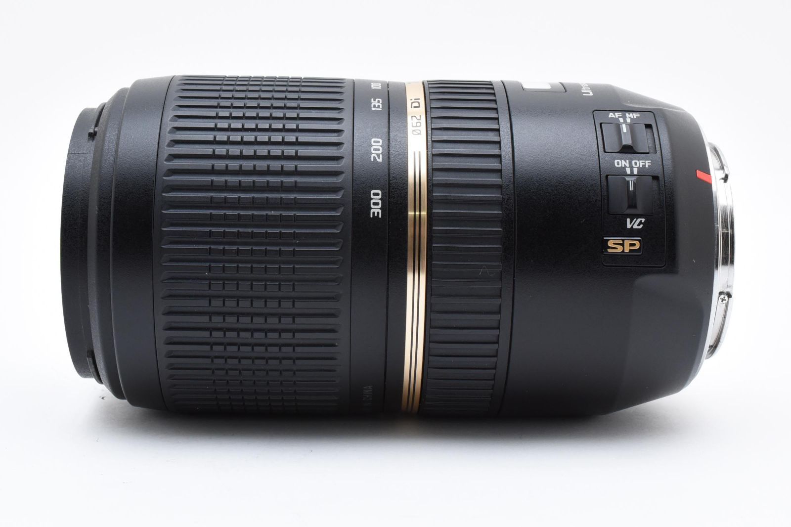 タムロン TAMRON