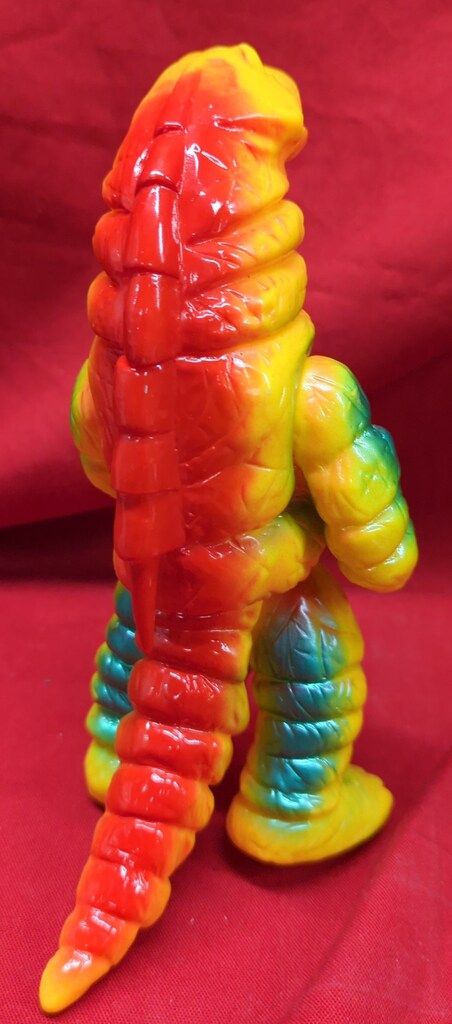 ブルマァク バンダイ ブルマァクの怪獣シリーズ テレスドン 黄色成型 二期版