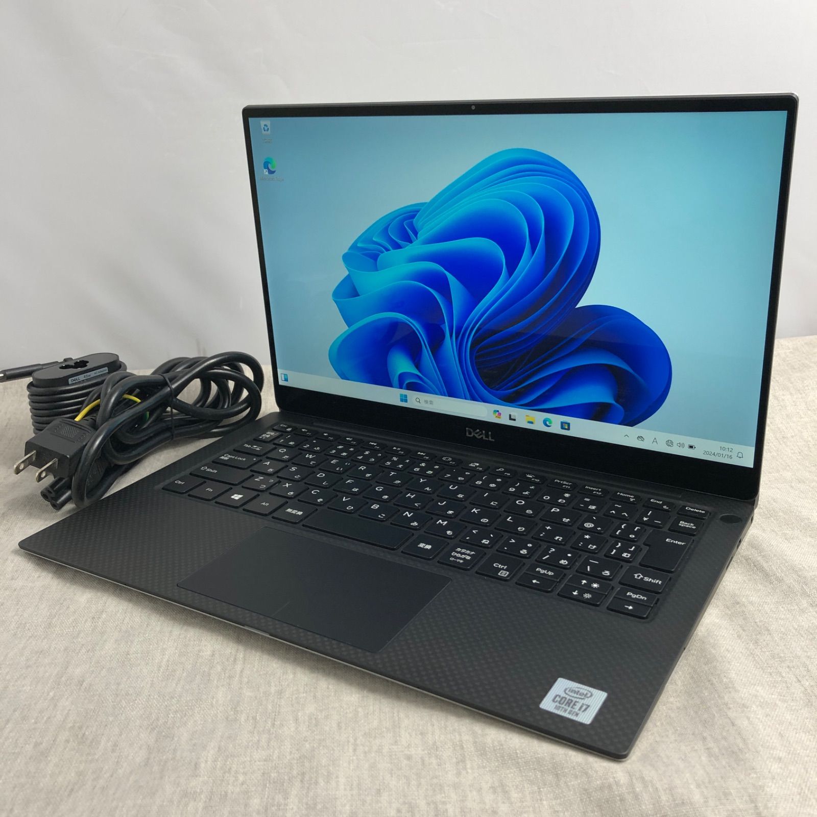 バッテリー良好】ノートPC デル DELL XPS 13 7390【i7-10710U・メモリ