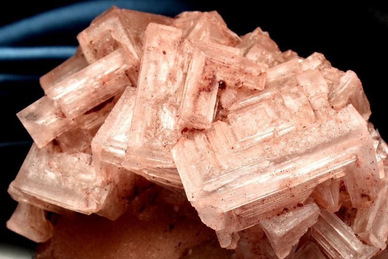 １点物 カリフォルニア産 ピンクハーライト岩塩 68x50x36mm 原石 パワーストーン 天然石 _CG6653 宅急便