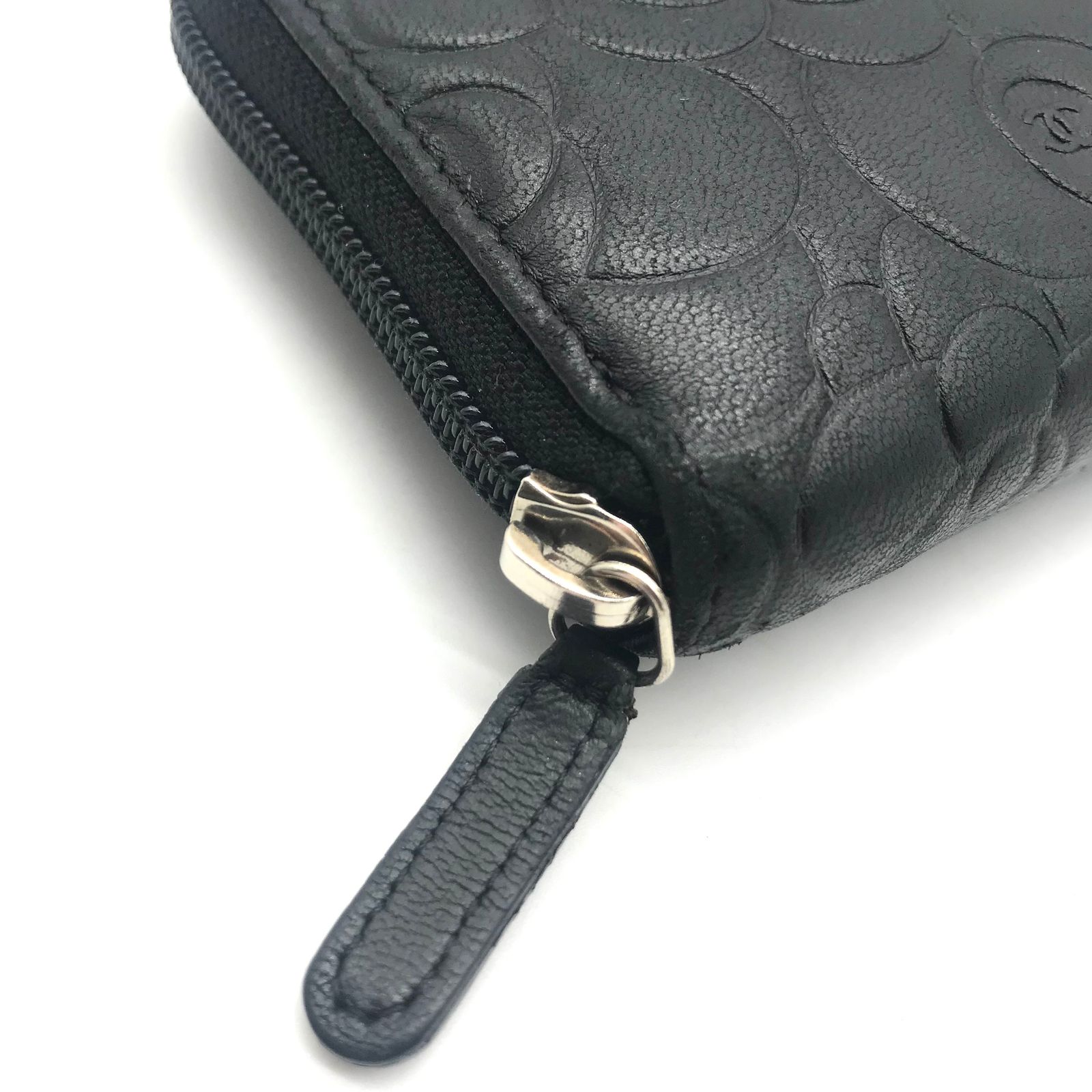 CHANEL シャネル ココマーク カメリア ラムスキン ラウンドファスナー