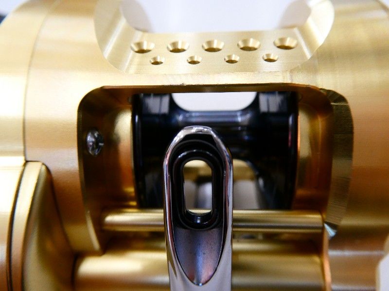 シマノ 15オシアコンクエスト 300 HG 02-