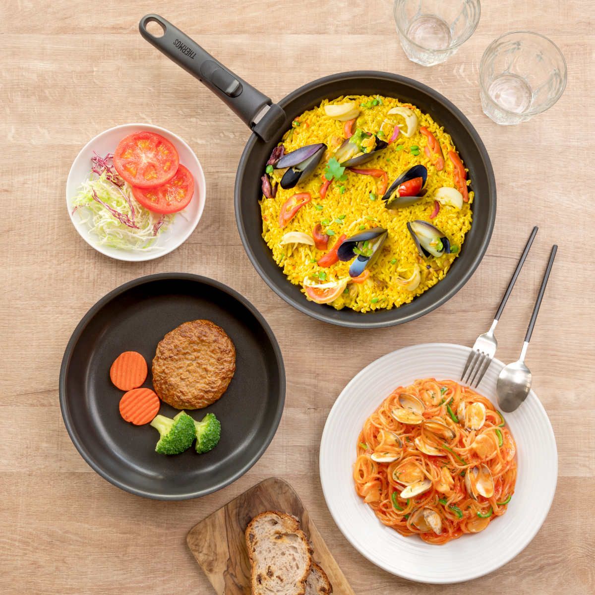 【新品/未開封品】サーモス「フライパン&鍋&炒め鍋　9点セット」 THERMOS フライパン&鍋&炒め鍋 9点セット THERMOS フライパン＆鍋 9点