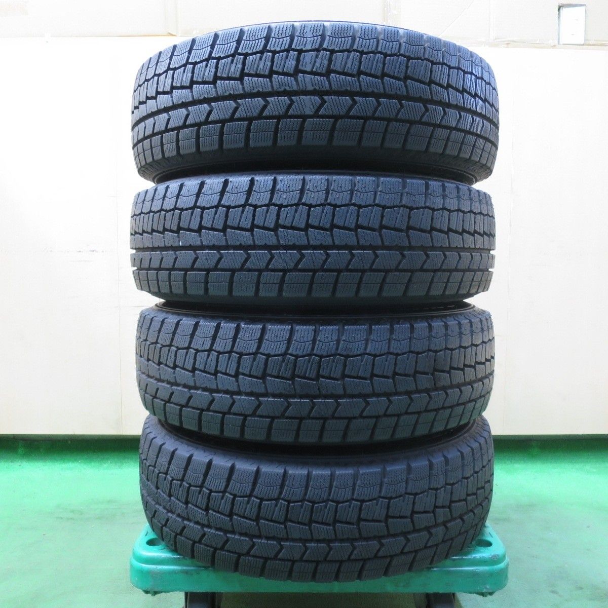 ノートe-POWER　純正タイヤ　185/70R14 88S 　1本　新車5km走行外したもの。 E12 ノート純正 185⁄70R14 夏タイヤ ノートe-power 日産純正 日産