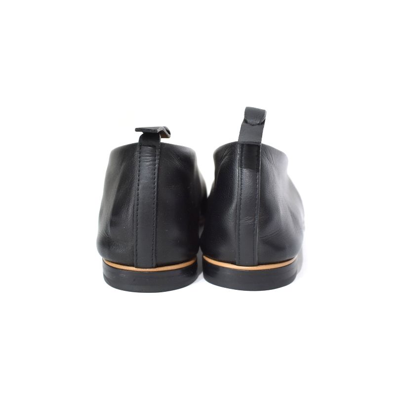 ボッテガヴェネタ BOTTEGA VENETA アーモンド パンプス フラット