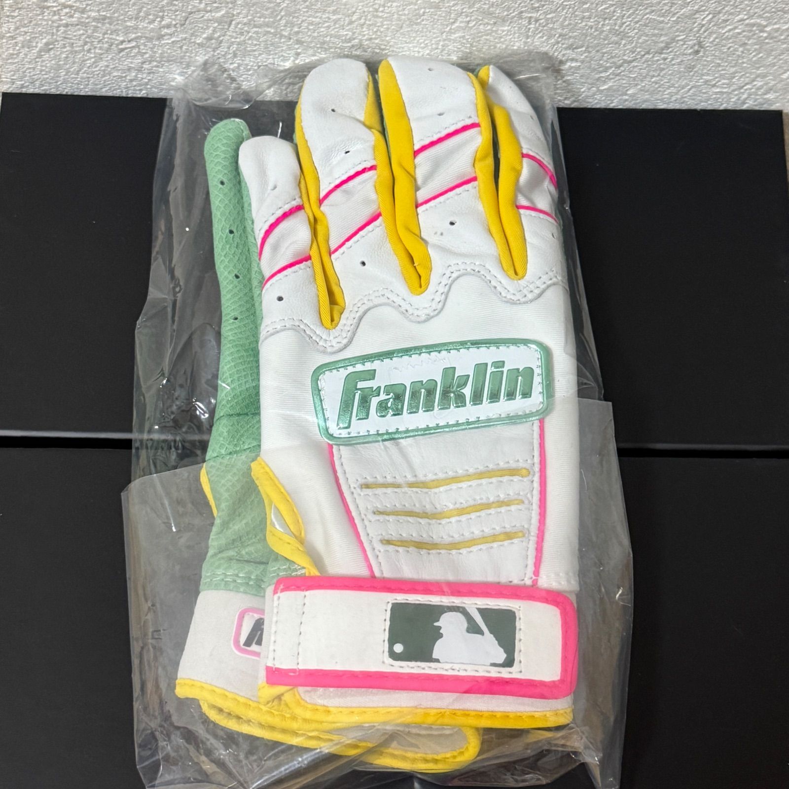 Franklin CFX Pro バッティンググローブ パドレスモデル Sサイズ