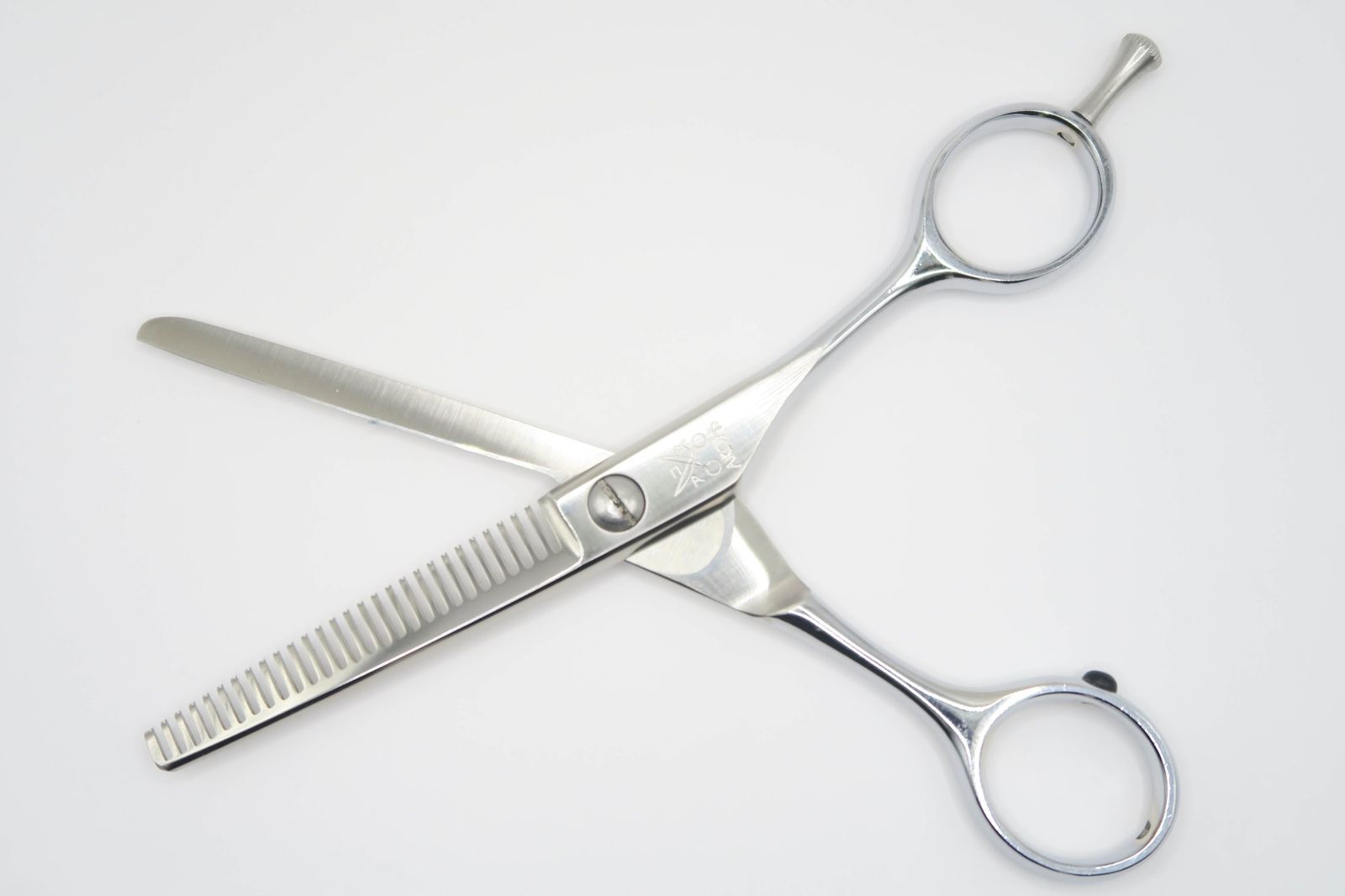 Cランク【AKKOHS アコス】 A5528 セニング 美容師・理容師 5.6インチ