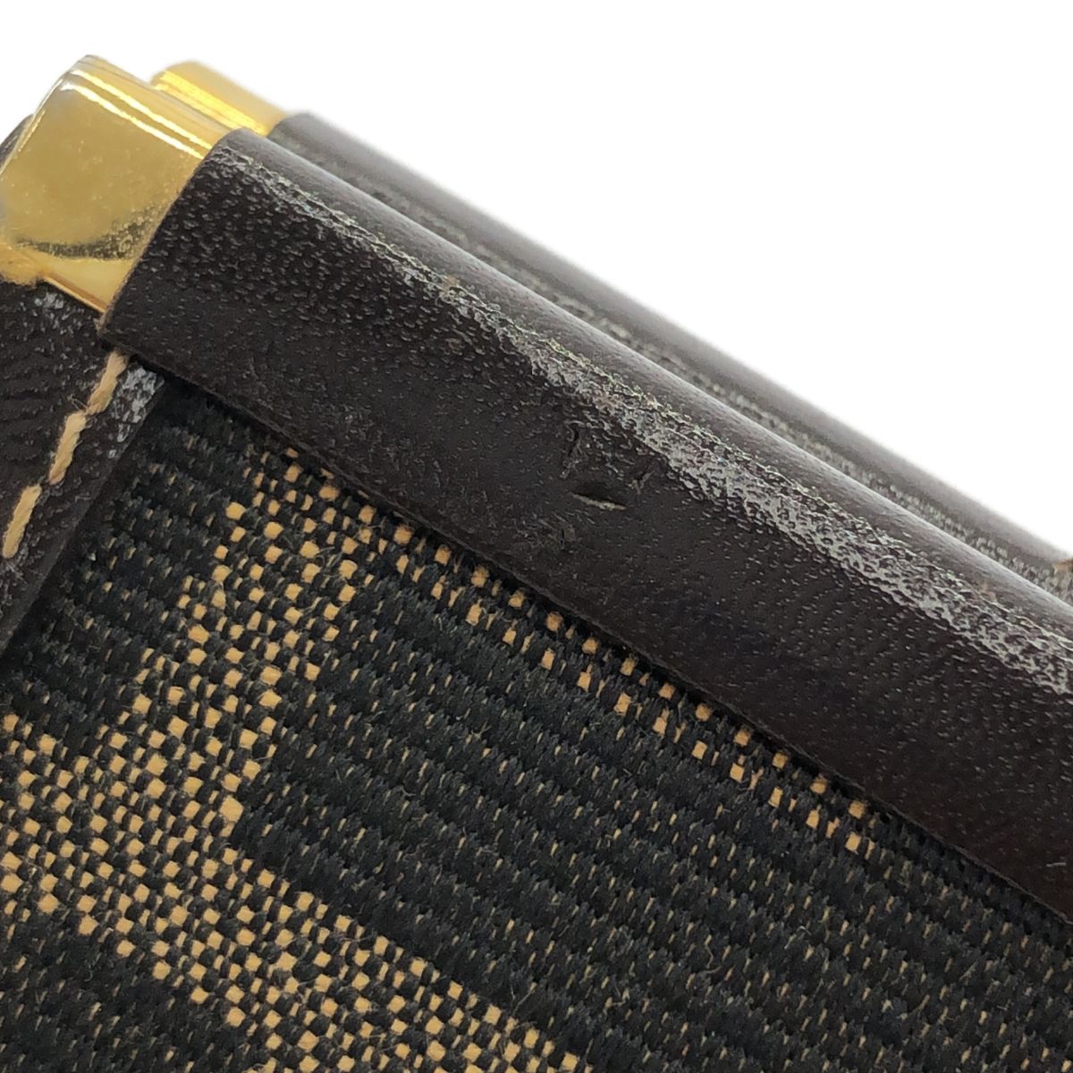 フェンディ FENDI バゲット コインケース イエロー　がま口 FENDI イエロー コインケース - メルカリ