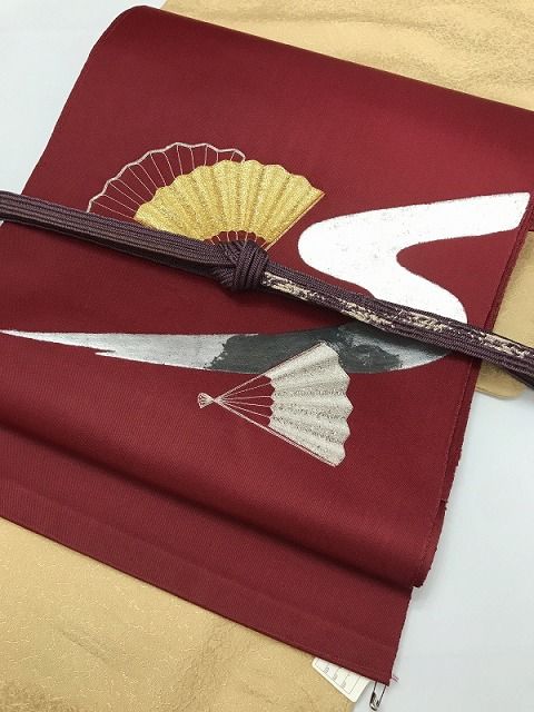 中古】 名古屋帯 化繊 臙脂地に扇文様 八寸 お太鼓柄 - メルカリ