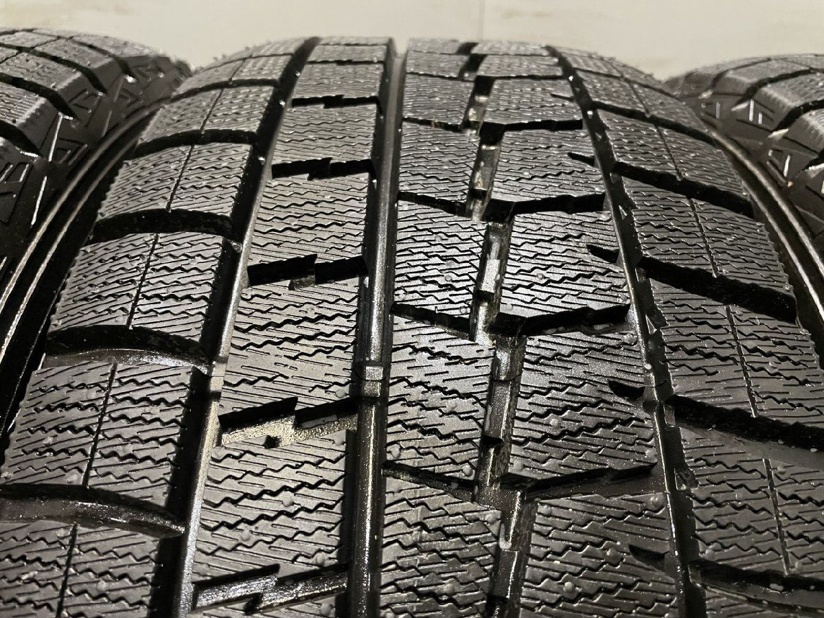 タイヤ走行短め【DUNLOP WM01 225/55R16】スタッドレス【audi A4 8K 