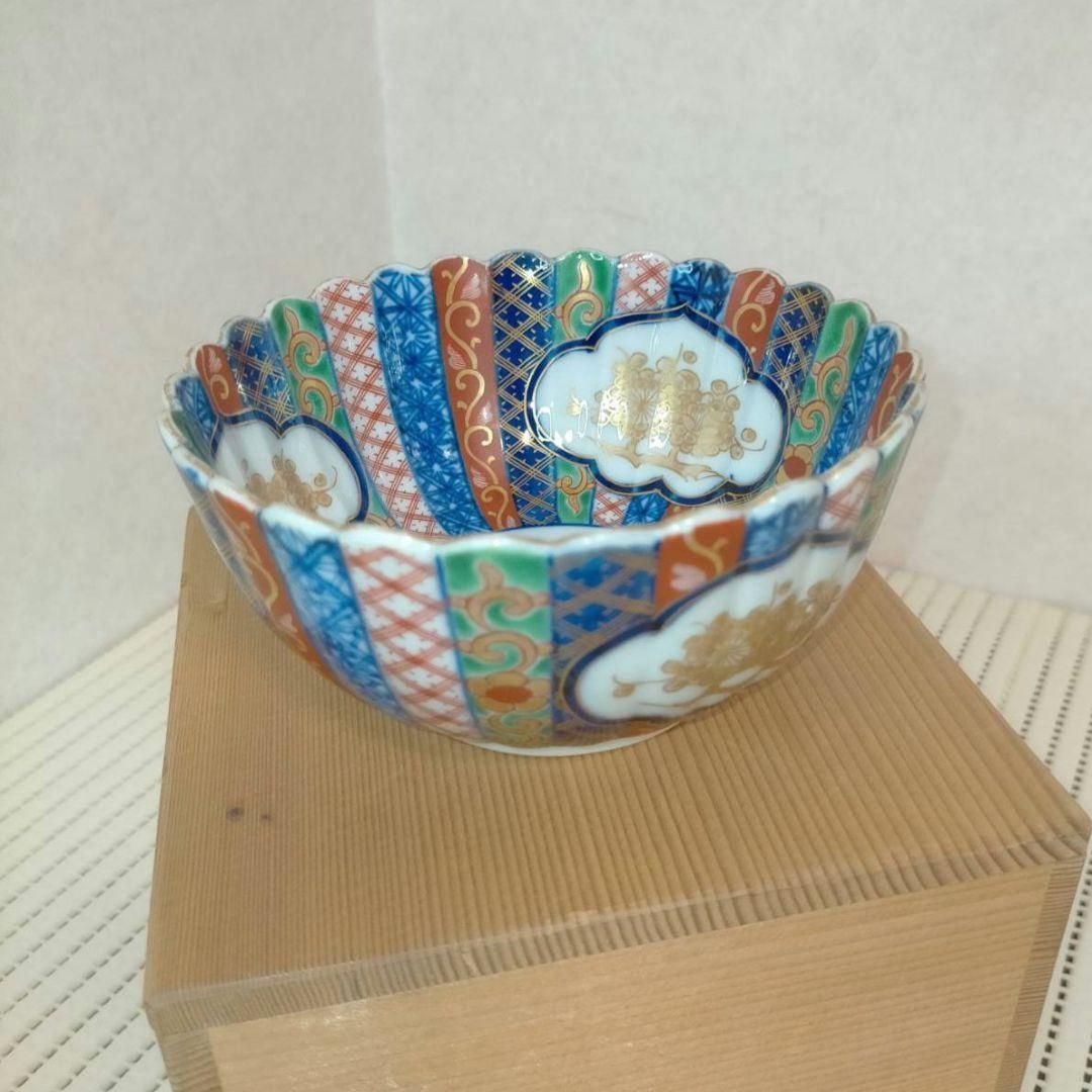 大聖寺伊万里 菊形色絵染錦 向付 古伊万里 骨董 角福 金襴手 紋章文 藍錦 大聖寺伊万里 菊形色絵染錦 向付 古伊万里 骨董 角福 金襴手