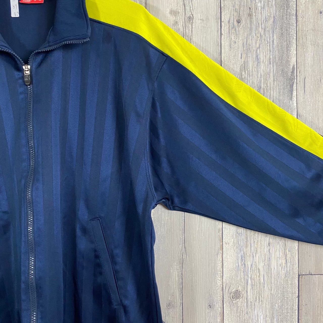 美品◇PUMA ラインジャージ トラックジャケット S 00s PUMA】プーマ ライン ジャージ トラック ジャケット S〜M - メルカリ