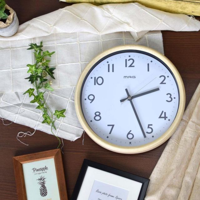 MAG 電波掛時計 トルテ W-768IV-Z 木目調 壁掛け 時計 電波時計 ナチュラル 北欧風 和室 見やすい 掛け時計 ステップ秒針 夜間秒針停止機能