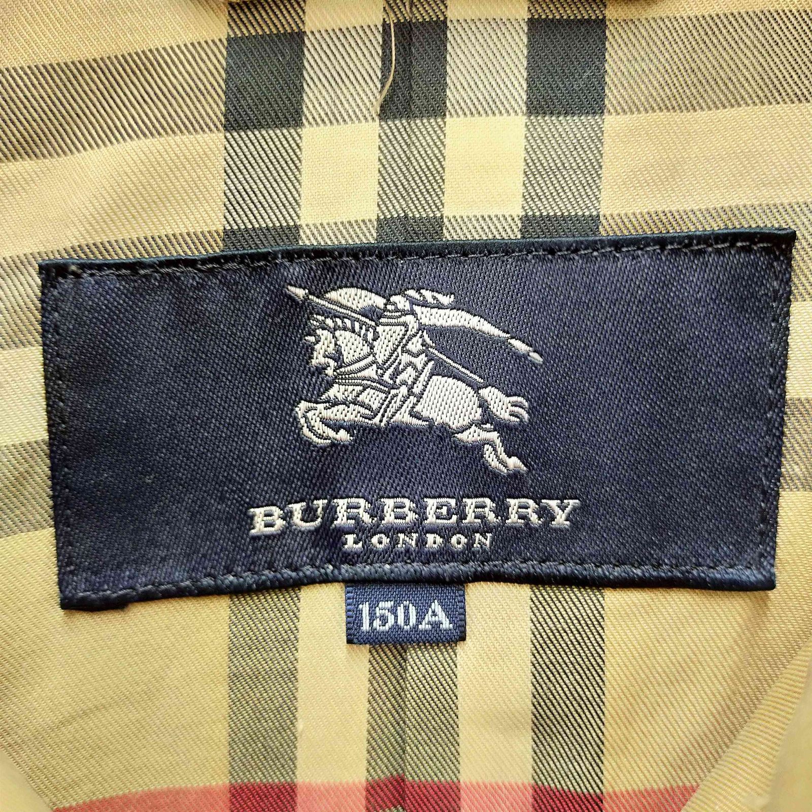 BURBERRY LONDON バーバリー 裏ノバチェック トレンチコート 黒 BURBERRY LONDON バーバリー 裏ノバチェック トレンチコート 黒