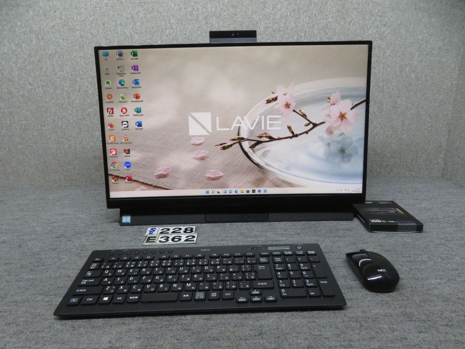 テレビ・BD可】NEC LAVIE i5 SSD512GB Win11 - メルカリ