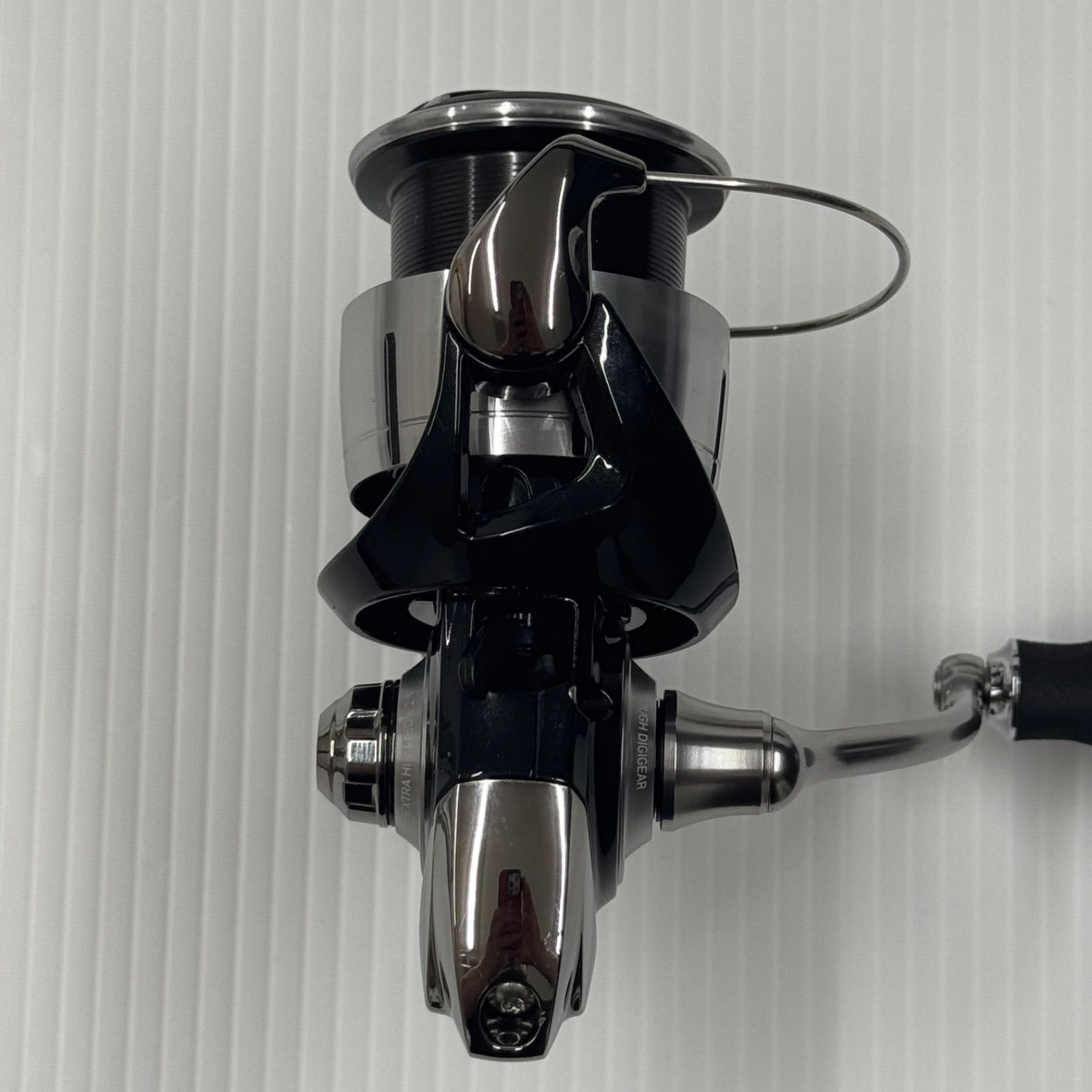 美品　ダイワ23レグザLT3000-XH ダイワ レグザ LT3000-XH 23年モデル スピニングリール - 釣具の