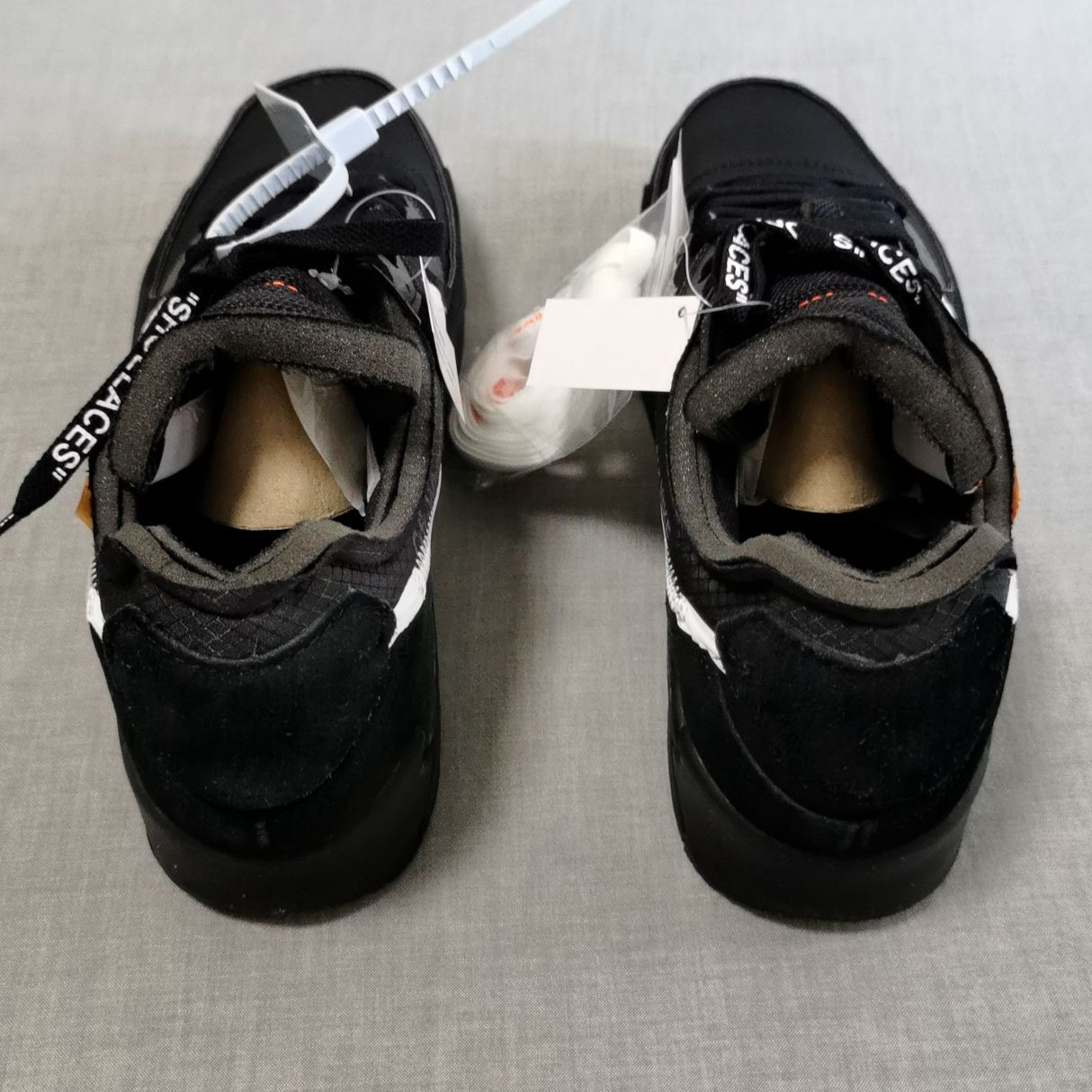 新品未使用 男女兼用 OFF-WHITE NIKE AIR MAX 90 BLACK/CORN オフホワイト ナイキ エアマックス90 ブラック/コーン  - メルカリ