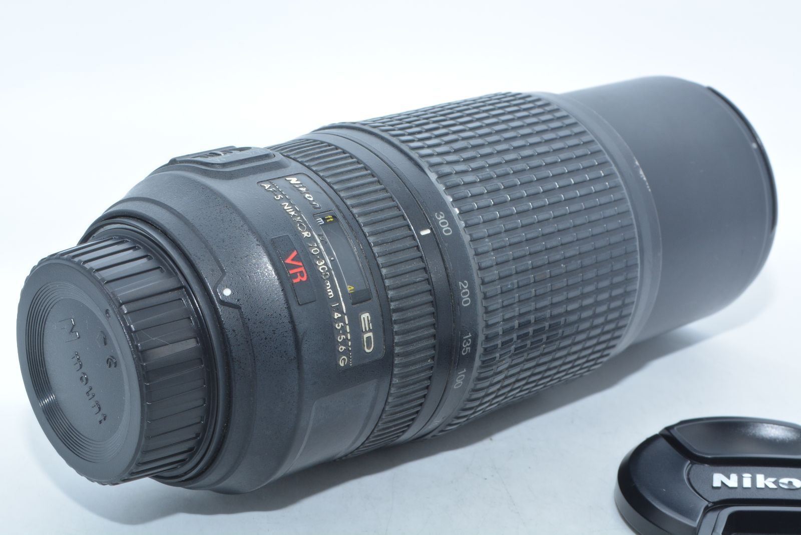 Nikon AF-S 70-300mm VR レンズ　フルサイズ対応 Amazon.co.jp: Nikon 望遠ズームレンズ AF-S VR Zoom Nikkor 70-300mm